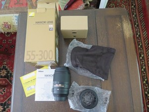 Nikon AF-S DX NIKKOR 55–300mm f/4.5–5.6G ED VR Telephoto Zoom Lens