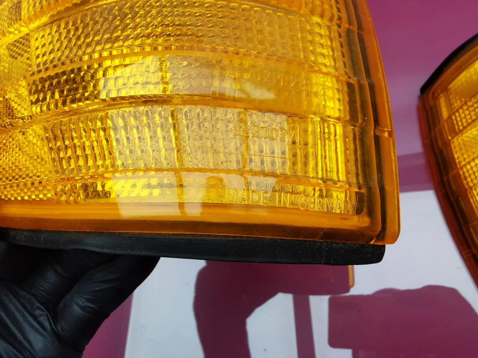 ¡Nuevo! Bosch Mercedes-Benz C126 420 500 560SEC Juego de intermitentes izquierda derecha Foto 3 de 4