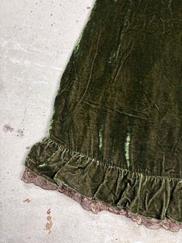 Mini robe vintage 2006 Dolce & Gabbana velours vert dentelle - Photo 8/19