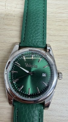 Valorin  Green  Dial 37.5mm Analog Quartz Watch
