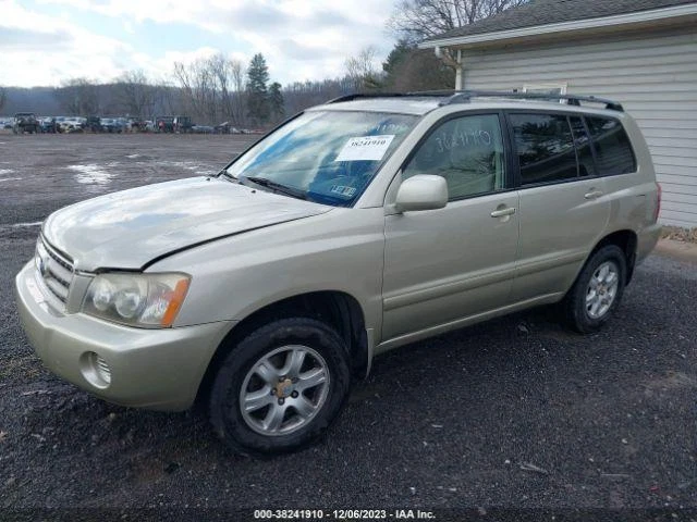 Conjunto de luz trasera derecha usado se adapta a: Toyota Highlander 2002 grado derecho A Foto 2 de 4