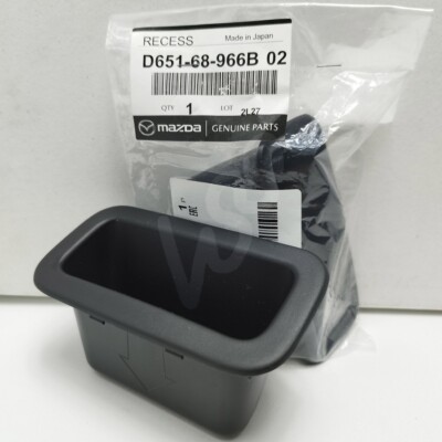 小物 ASSY OEM Front Shock Absorber Mount Assy Fit For Mazda 2 3 CX-5 2013