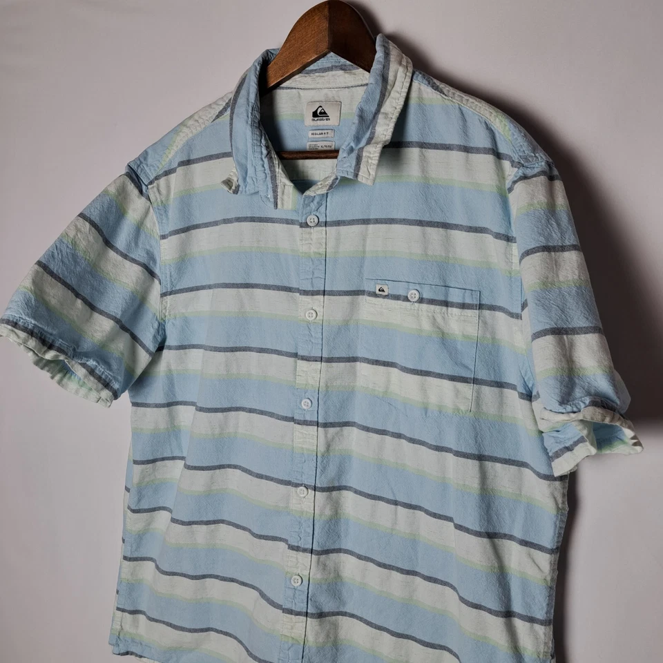 Quiksilver Shirt Mens XL Regular Fit Blue White Button Up Short Sleeve Striped - Image 4 of 4