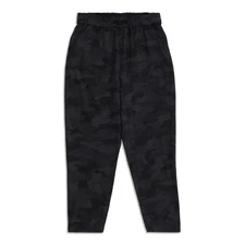 lululemon Stretch High-Rise Pant Size 6 Heritage 365 Camo Deep Coal Multi