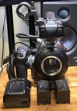 Canon EOS C100 Mark I Professional Cinema Camera With Battery and Charger