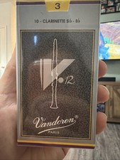 vandoren v12 clarinet reeds Size 3