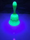 Vintage Fenton Art Glass Lime Sherbet Uranium Hobnail Daisy And Button Bell