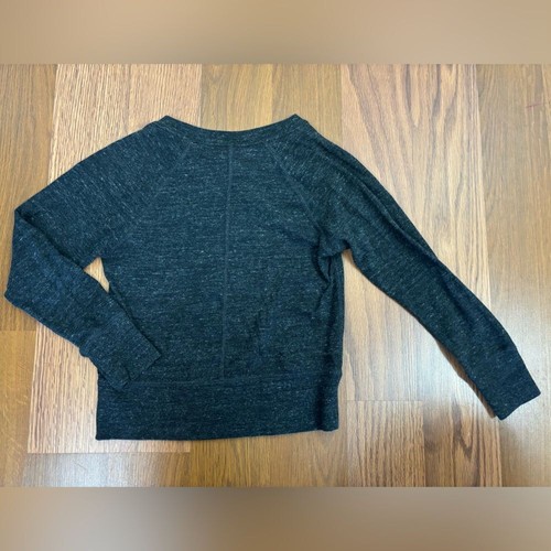 NIKE Boy's Long Sleeve Grey Shirt Crew Neck Girl's Kid Pullover Athletic XS 7/8 - Picture 7 of 8