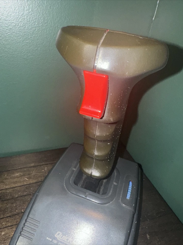 Vintage QuickShot  Joystick/  Controller. Model QS-123 - Image 4 of 4