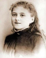 Holy Card of Saint Therese of Lisieux at Age 13 Plus a 1" Medal of St. Therese
