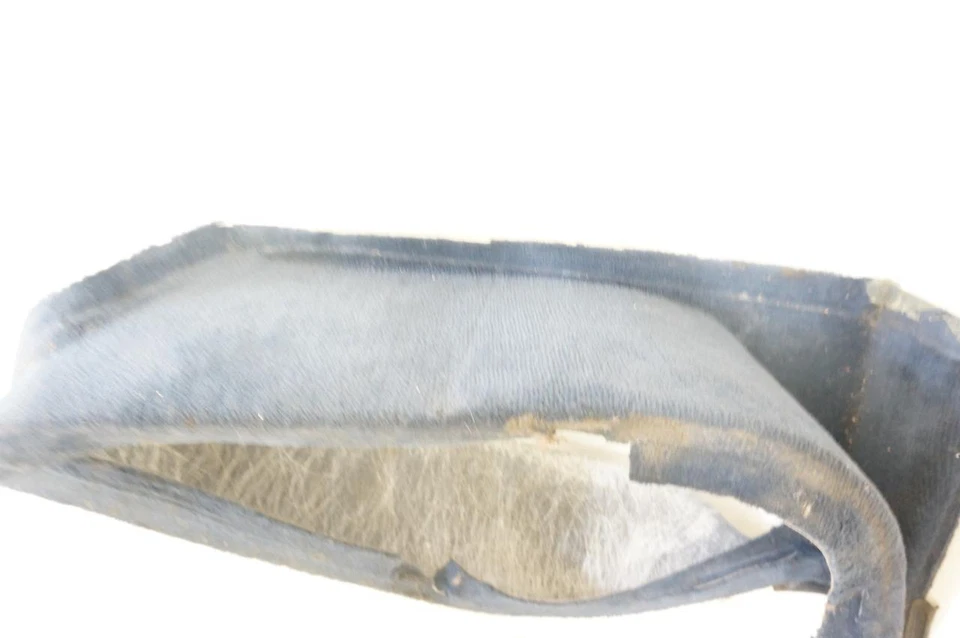 Panel de alfombra debajo del asiento trasero azul OEM BMW E28 82-88 528E 533I 535I M5 Foto 2 de 4