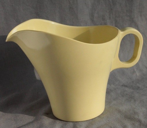 Mid-Century Boonton Ware yellow creamer 6521-01 Somerset - Picture 2 of 7