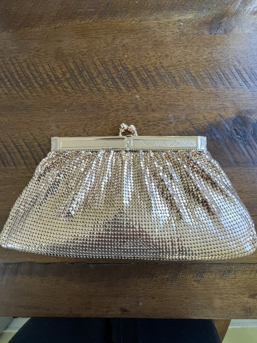 RARE Vintage GLOMESH diamond opening silver-gold shimmer handbag / pouch - Picture 2 of 6