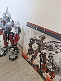 LEGO Bionicle Axonn 8733 100% complete set with original instructions Warrior
