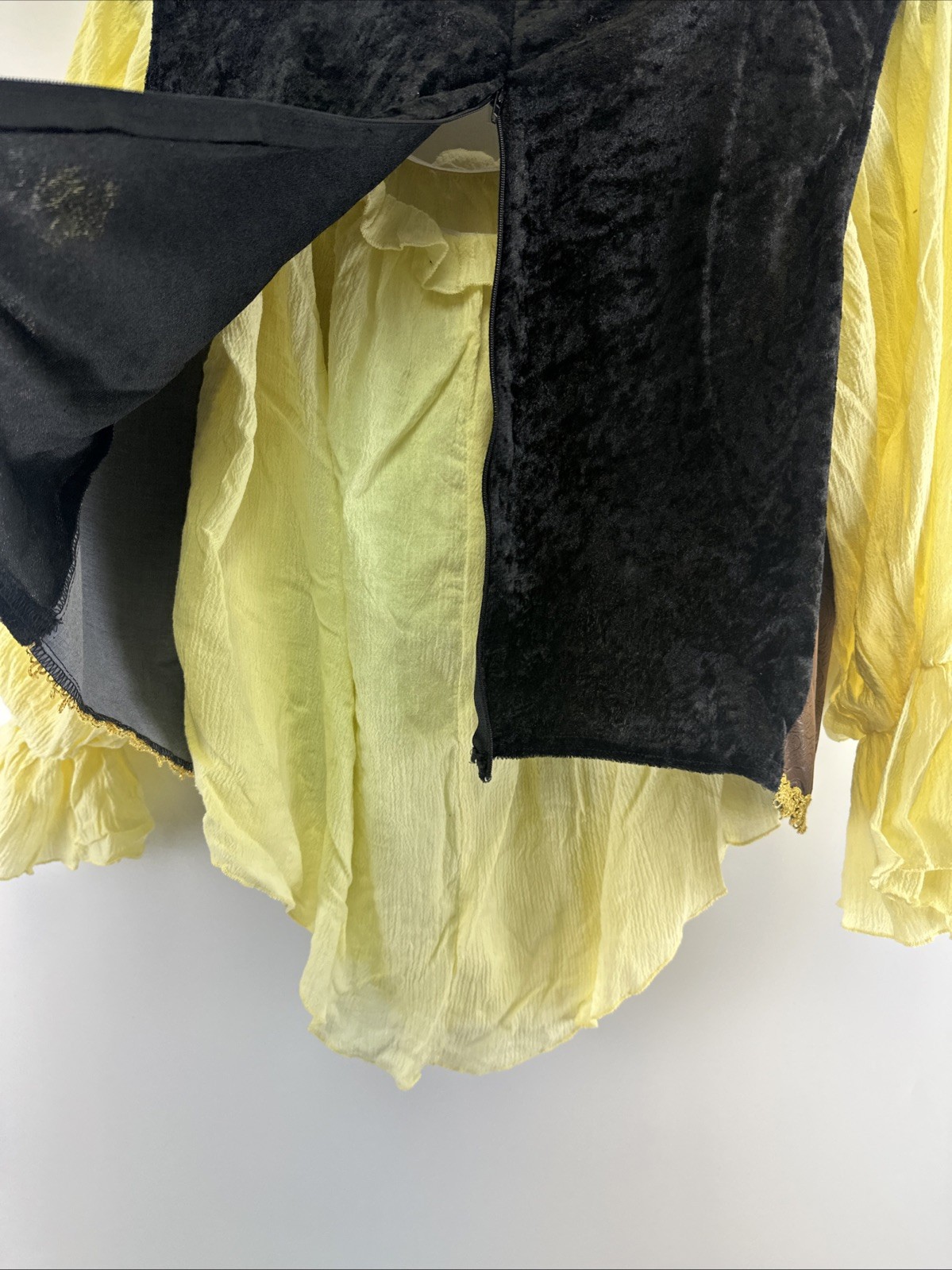 Incharacter Rustic Pirate Lady Costume Plus 3X Corset Gauze Blouse Boot Tops Hat