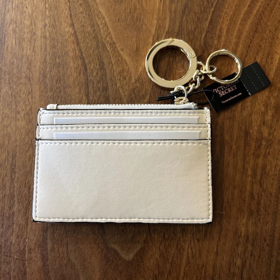 VICTORIA SECRETS TACHONADO ACOLCHADO TARJETERO LLAVERO MONEDERO CREMA - NUEVO Foto 2 de 4