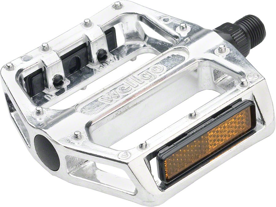 Wellgo B087 Mountain BMX Pedals Platform Aluminum 9/16 Inch Molded Pins Silver