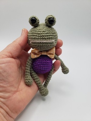 5'' Happy Baby Frog Hand Made Amigurumi Crochet Stuffed Toy Valentine's Day Gift