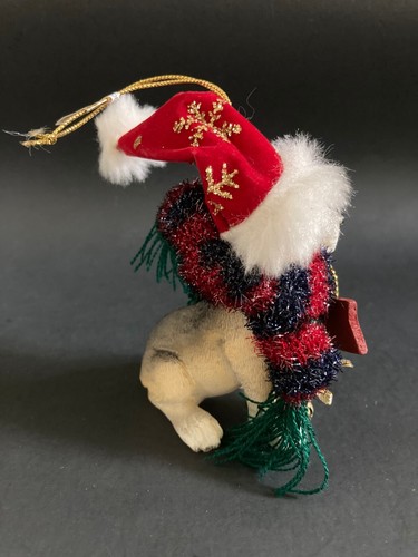 Yellow Lab Labrador Big Scarf Red Stocking XMAS Hat Ornament Holding NOEL Sign - Picture 2 of 9