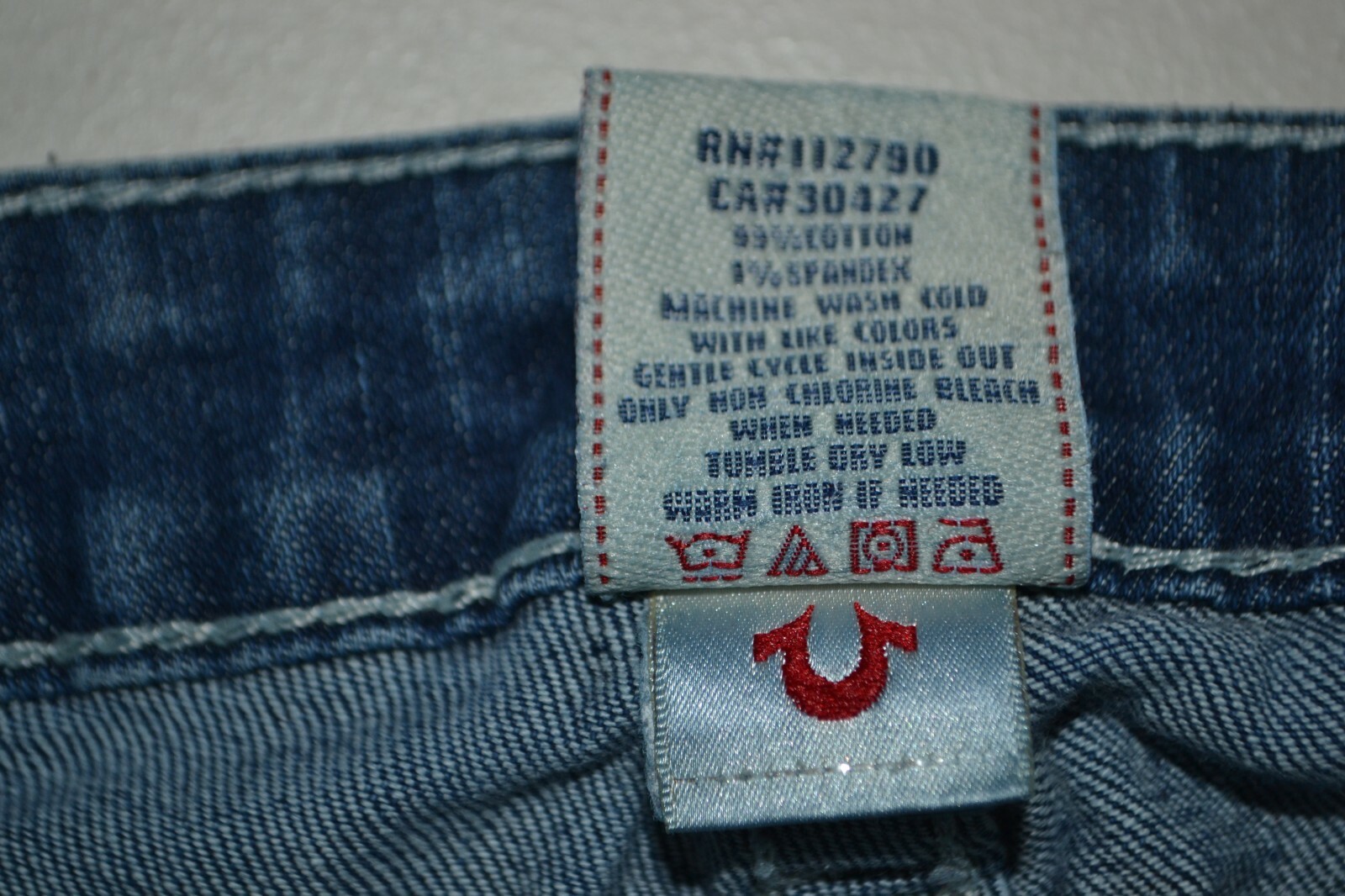 True Religion Women's Billy Straight Pocket Flaps w/gems Blue Jeans Sz 31x31 thumbnail 10
