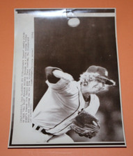 Vintage 1976 DETROIT TIGERS MARK FIDRYCH  10TH Victory baseball  Wire Photo