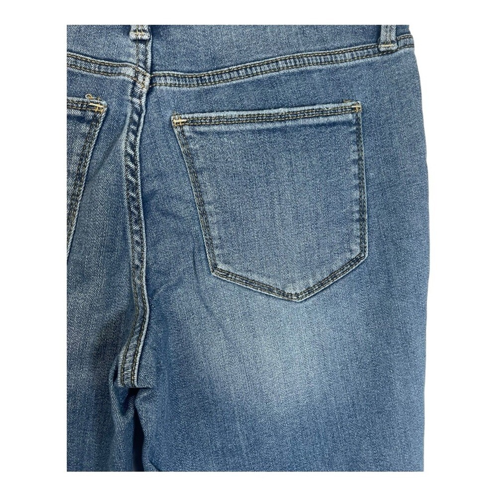 Universal Thread Distressed Mid-Rise Straight Leg… - image 7