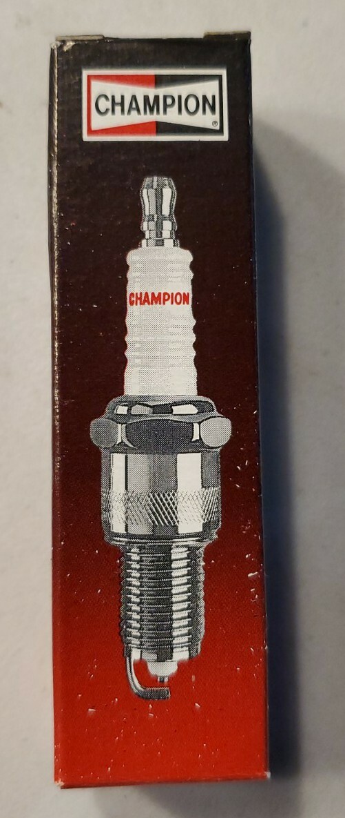 RL82C Champion 874 Copper Plus Ignition Spark Plug - Qty. 1 Piece