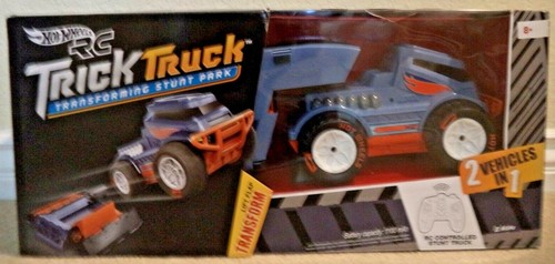 Trick Truck Transforming Stunt Park 