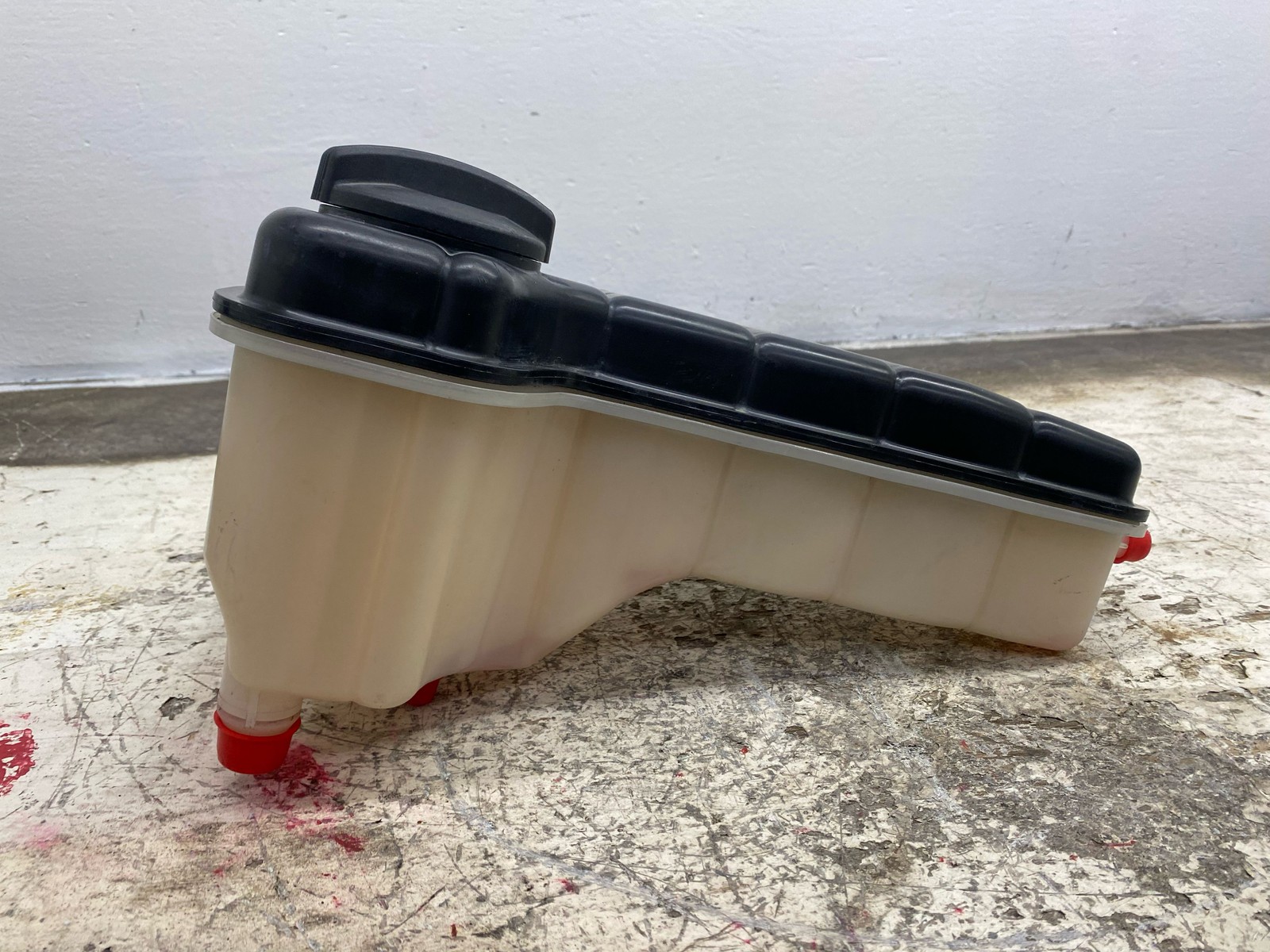 2010-2020 BENTLEY MULSANNE OEM ENGINE COOLANT RECOVERY TANK BOTTLE 3Y0201892