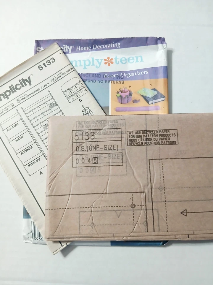 5133 Simplicity Sewing Pattern.  Small Teen Room Organizers - Image 3 of 3