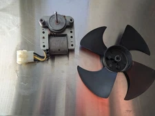242018403 Frigidaire Refrigerator Condenser Motor with Fan