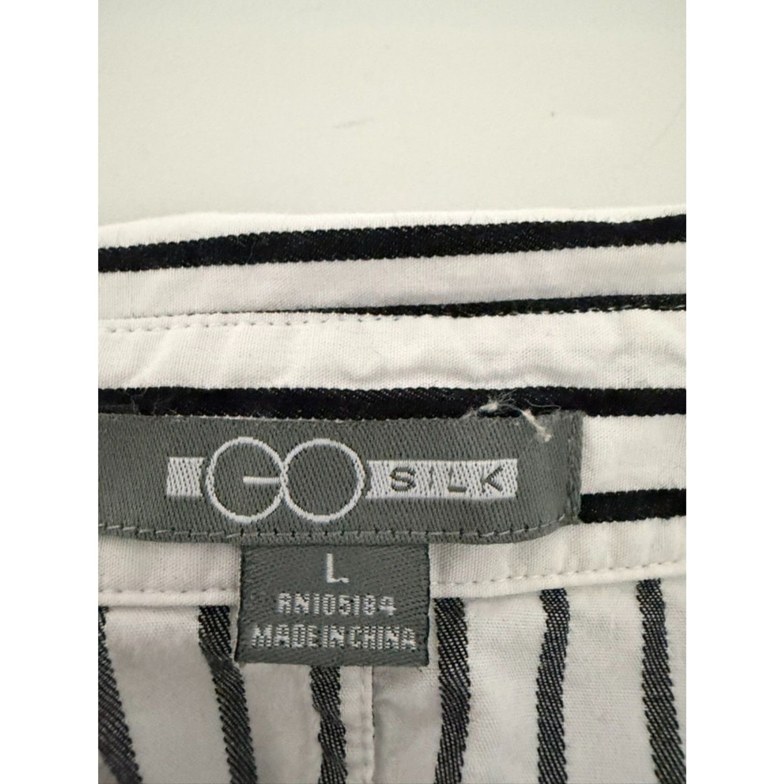 Go Silk Large button down - image 7