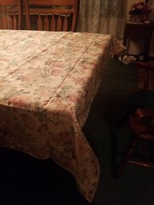 Damask Table clothe rectangle 60 82 with 7 matching napkins.