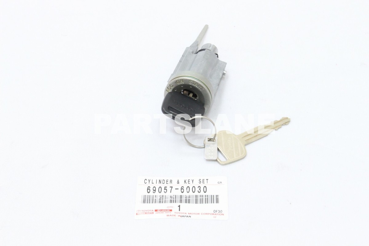 自動車 Kad Sho Replacement RT31530022 Door Lock Actuator Compatible with