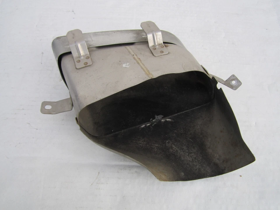 rg402299 Volvo S60 V60 2015 2016 2017 2018 silenciador de escape trasero LH punta tubo trasero Foto 3 de 4