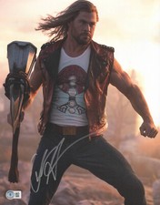 Avengers Autographs: Collecting the Stars of the Blockbuster Movie 41