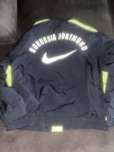 Nike Premier VTG Borussia Dortmund 1997 Soccer Winter Jacket Large - Picture 6 of 7