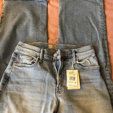 Mother denim jeans blowing in the wind size 27