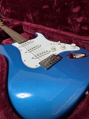 Squier Classic Vibe '60s Stratocaster set Safe packing!