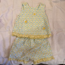 Beaux et Belles Girls 2-Piece Set Yellow and Teal Flower Top Shorts Size 4