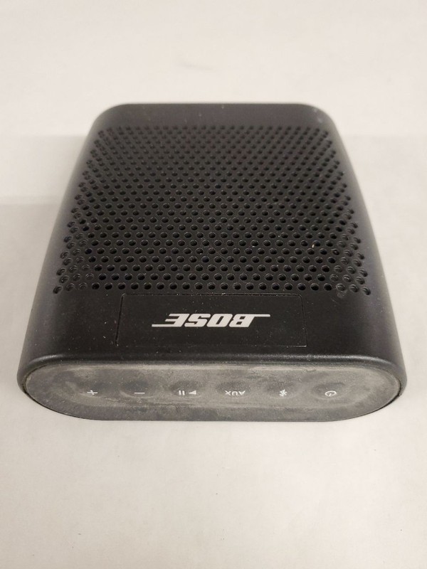 Bose SoundLink Bluetooth Speaker - Untested
