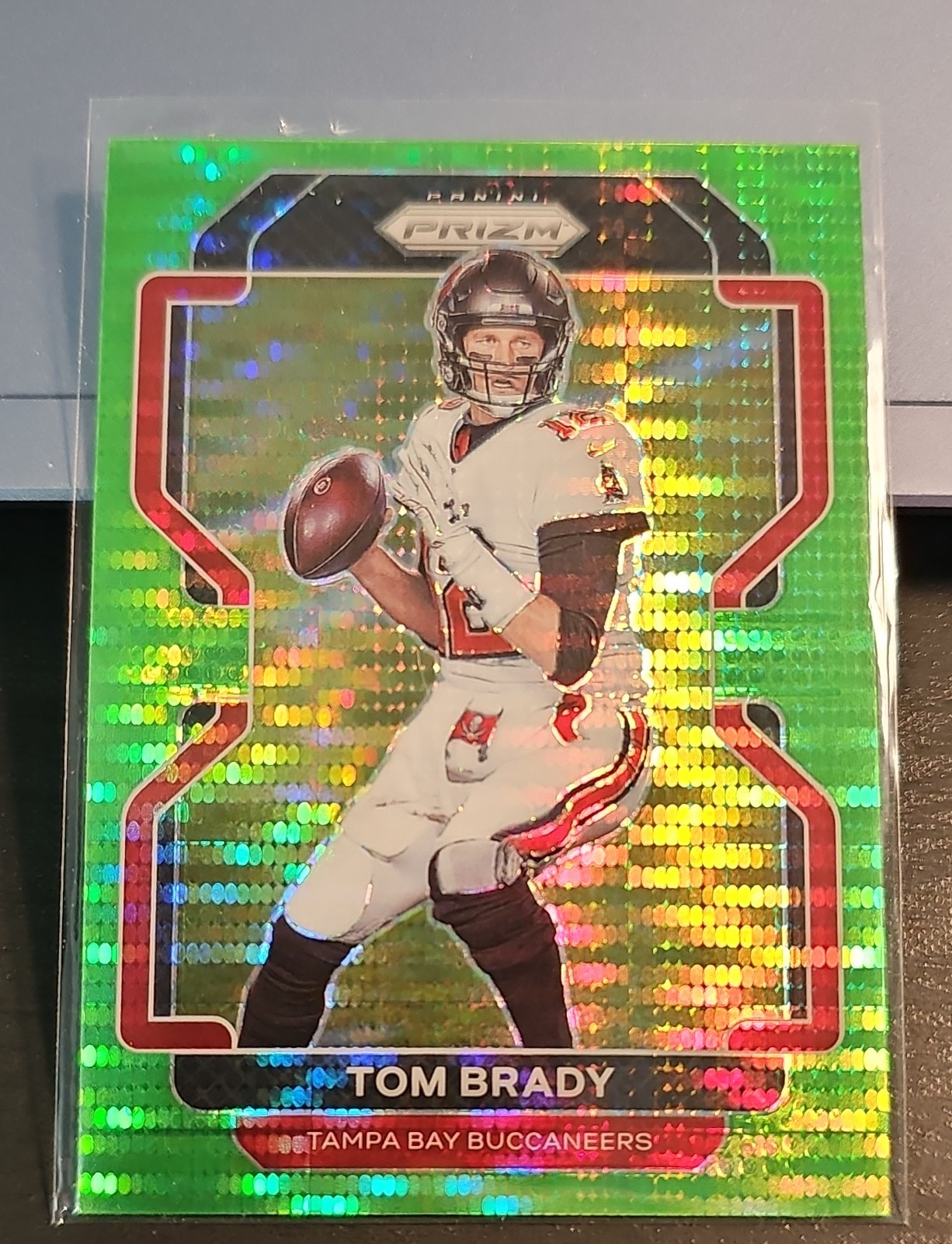 2021 Panini Prizm - Tom Brady #294 Neon Green Pulsar Prizm