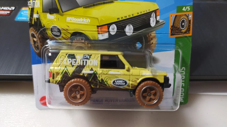 2022 HOT WHEELS - RANGE ROVER CLASSIC YELLOW SHORT CARD 1/64 APROX*NEW - Image 2 of 4