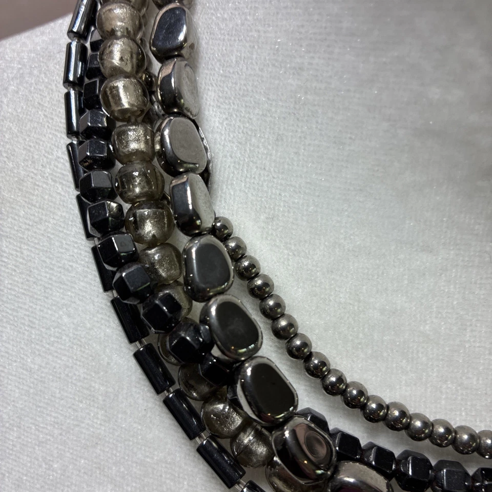 Silpada SET S Collar Plata "Granizo" Vidrio y Hematita 5 Hilos 117g Foto 3 de 4
