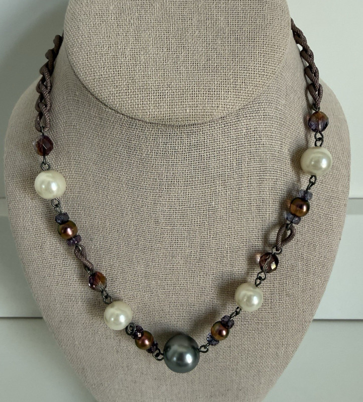 New Sabika Strong Energy Pearl Necklace