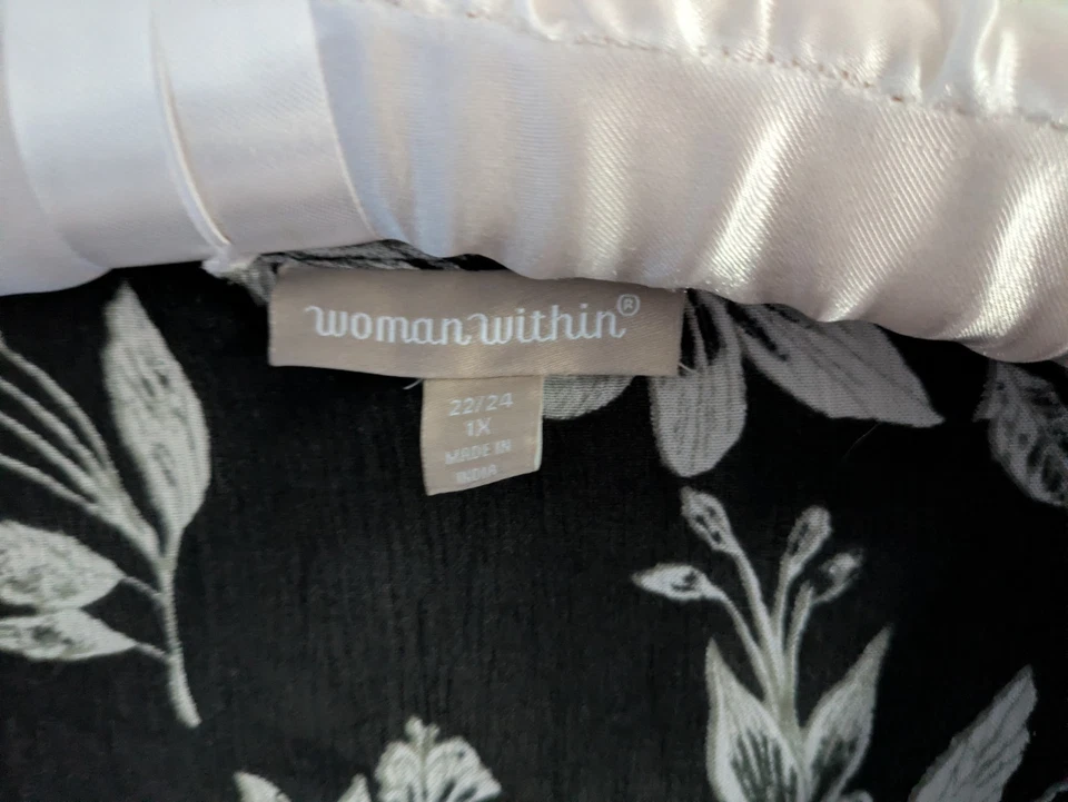 Vestido Artístico Woman Within Boho Talla Grande 22/24 Negro Floral Arrugado Maxi Línea A Foto 4 de 4