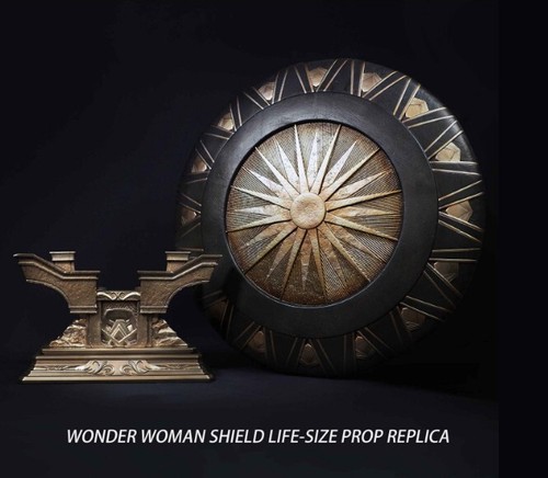 Queen Studios Wonder Woman Schild lebensgroße Requisite Polystone Ver AUF LAGER DC 1:1 - Bild 3 von 5