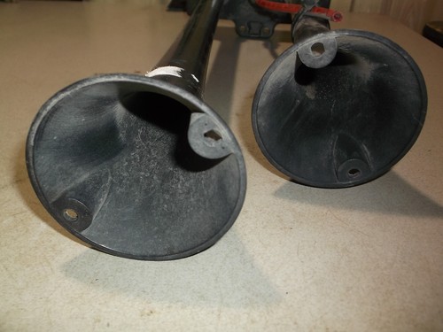 Vintage Air Horn Assembly Patent Number: 4, 050, 450 *FREE SHIPPING*