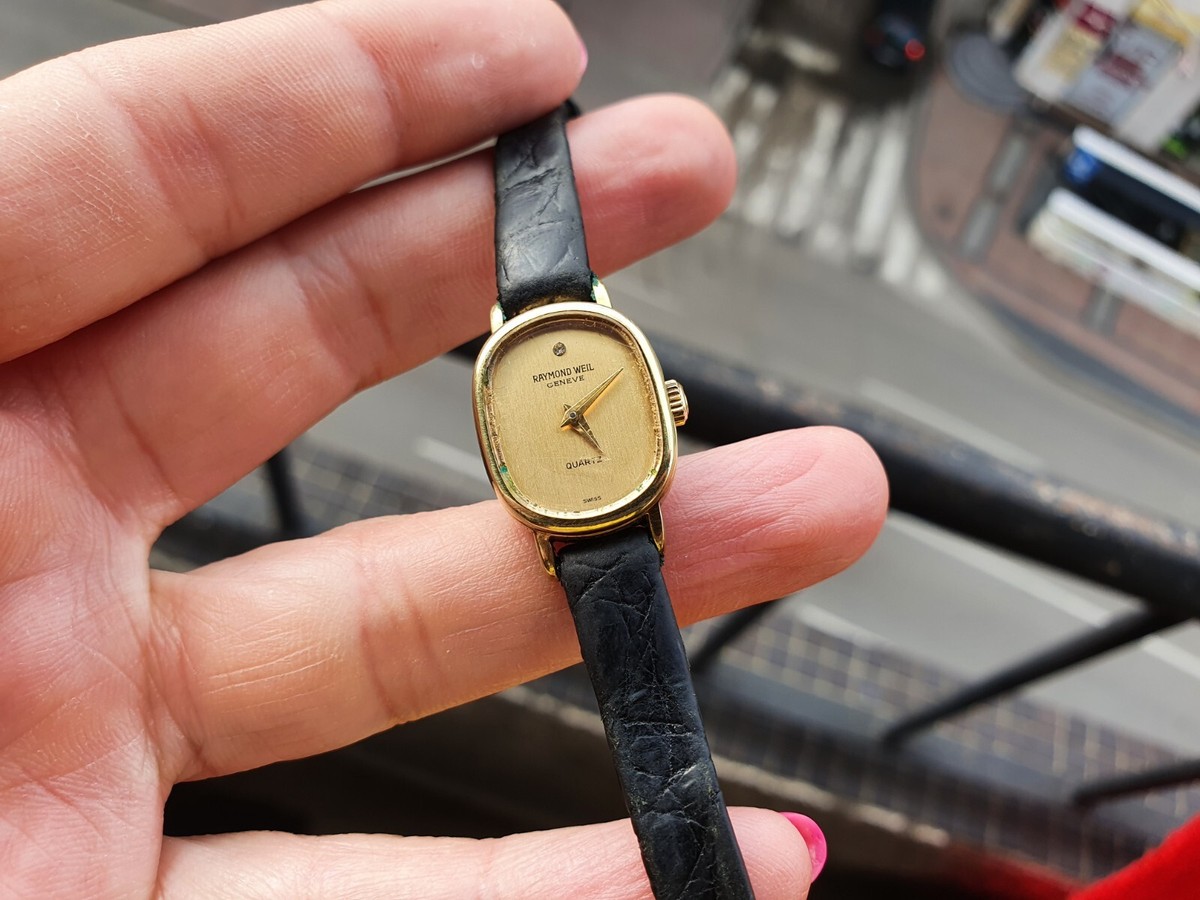 Beautiful ladie's Raymond Weil Geneve Quartz, gold plated | eBay