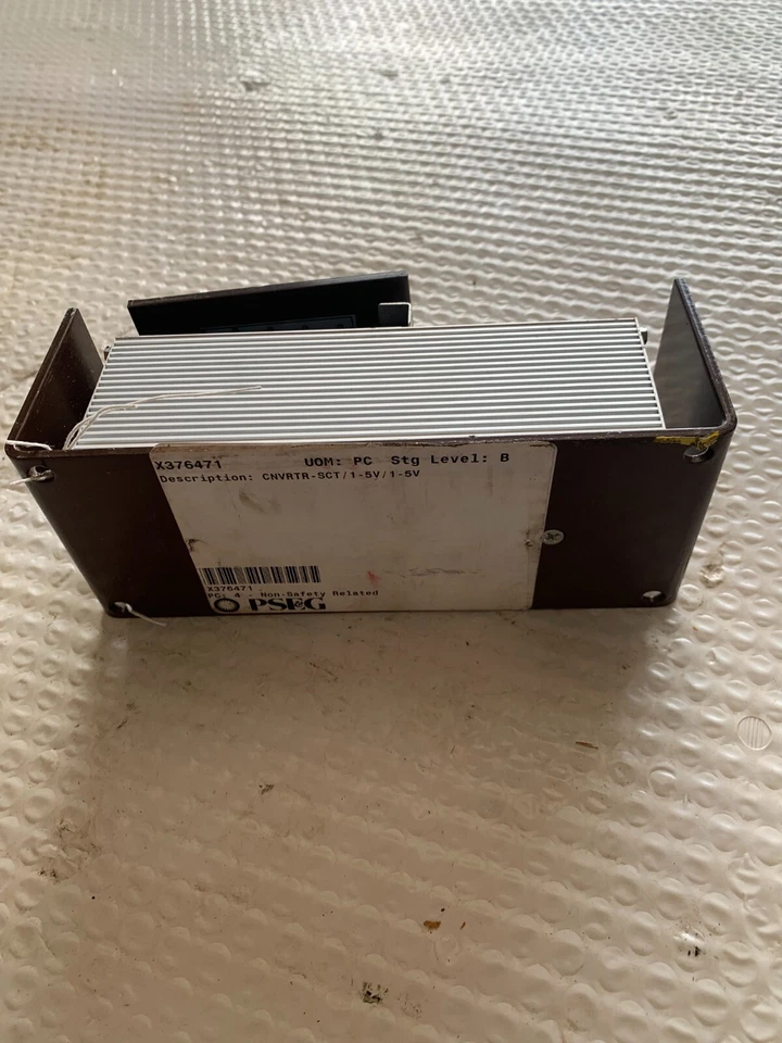 USED MOORE INDUSTRIES SCT SIGNAL CONVERTER SCT/1-5V/1-5V/117AC - Image 4 of 4